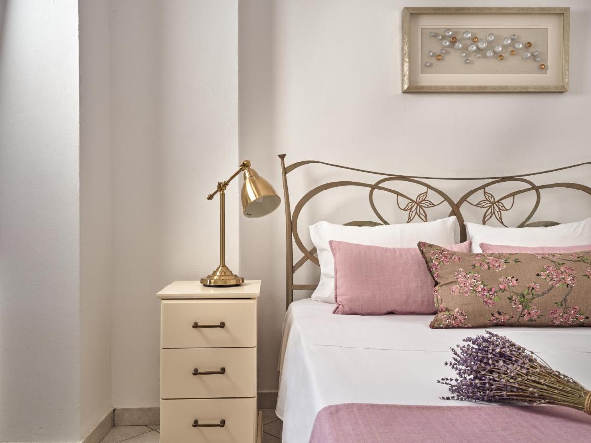 Villaggio Studios & Apartments วาซิลิคอส ภายนอก รูปภาพ